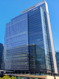 ���l�V���t�H�X�e�[�W