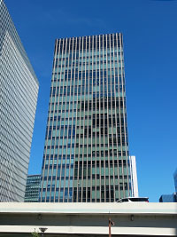 ���_�Q�[�g�^���[