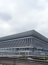 �����A�N�A�e�B�N�X�Z���^�[