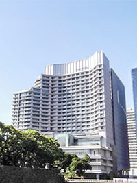 �p���X�z�e������