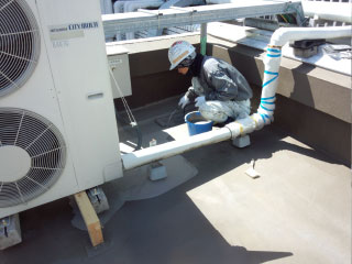 �����E�𕨑����ꏊ�ł̎{�H�ʐ^��1